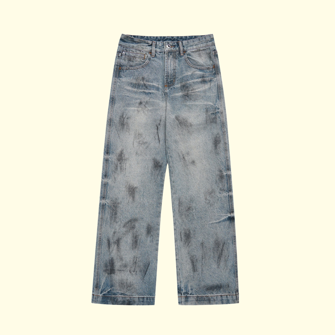 Trashed jeans